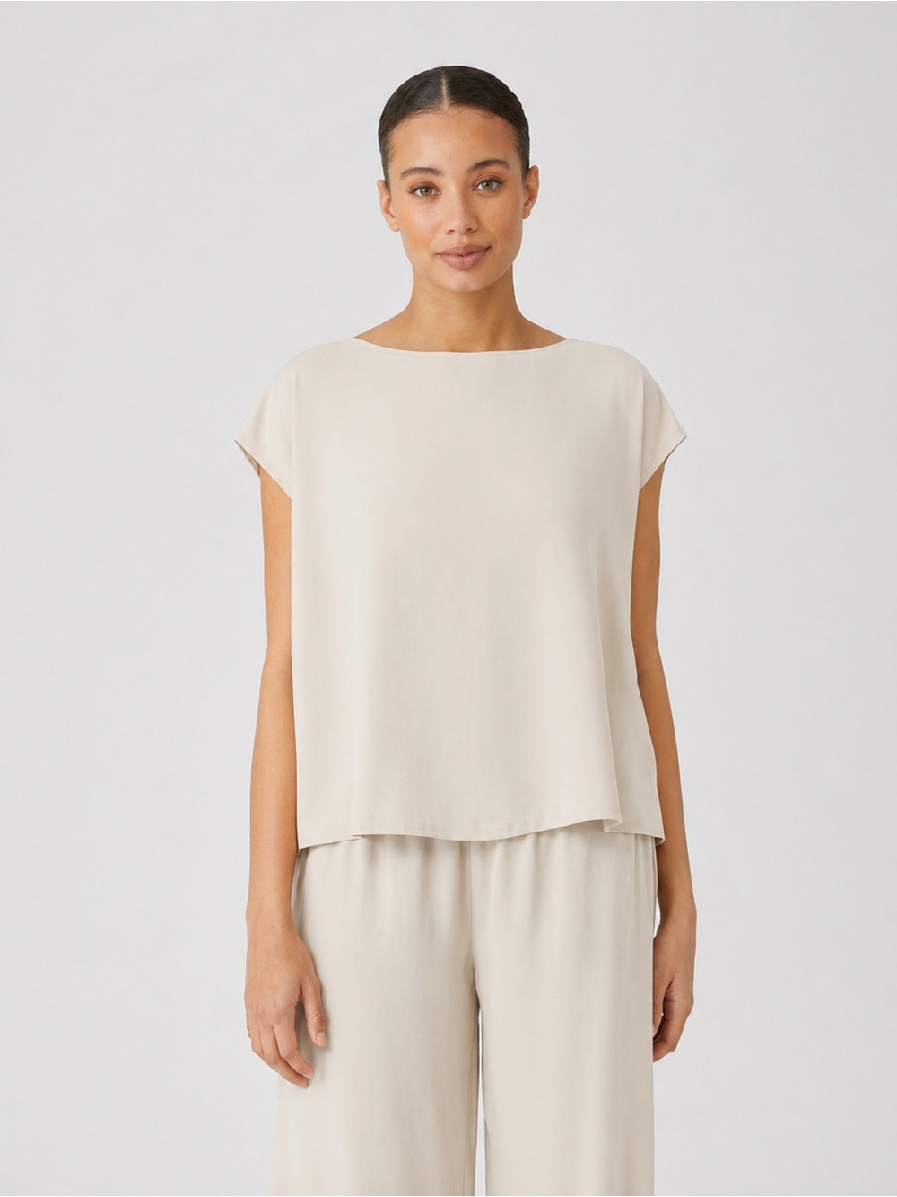 Like New Eileen Fisher Silk blouse in Bone SIZE S